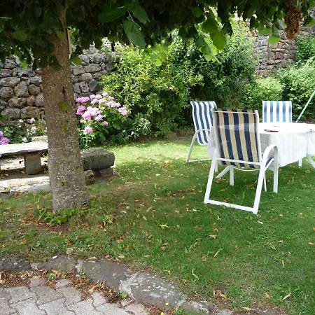 Retraite Champetre Proche Du Puy-en-velay Avec Acces Chemin De Compostelle Et Du Bouchet - Fr-1-582-455 Bed & Breakfast *